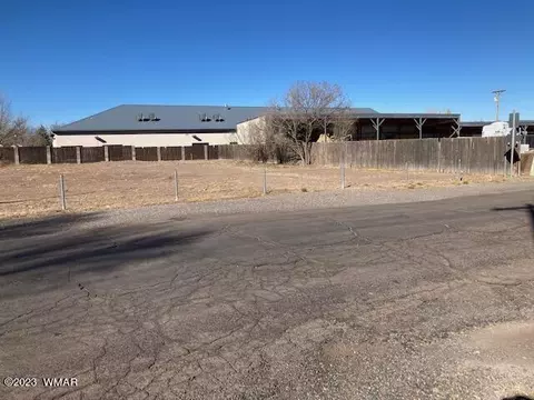 67 S Pinal St, Springerville, AZ 85938 photo 3