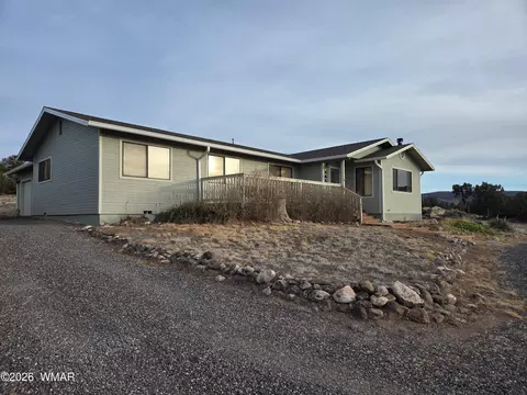 193 S Hidden Valley Dr, Eagar, AZ 85925 photo 2