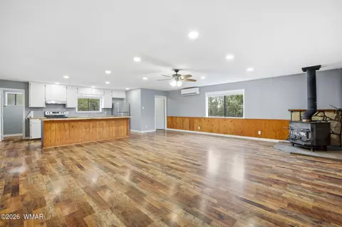 15 County Road 3183, Vernon, AZ 85940