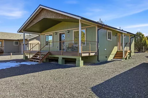 2231 S Sitgreave Dr, Overgaard, AZ 85933