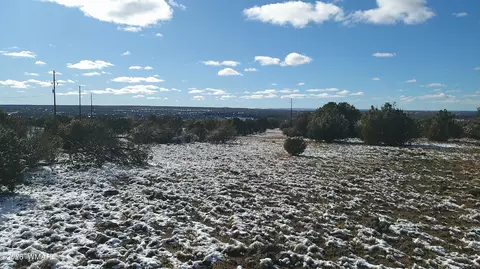 8565 Pine Ln, Snowflake, AZ 85937