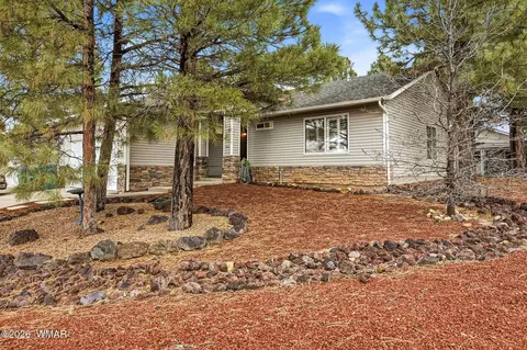 1521 W Gardner St, Show Low, AZ 85901