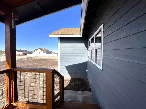 Exterior - 160 Sandtrap Dr, Eagar, AZ 85925 photo 3 of 7