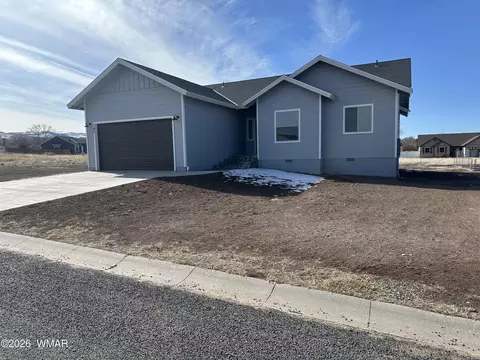 142 Sandtrap Dr, Eagar, AZ 85925 photo 2