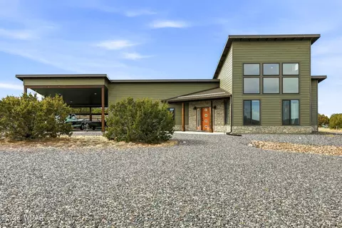 1172 Round Valley Dr, Eagar, AZ 85925