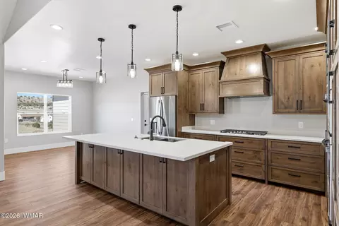 Kitchen - 876 Marion Dr, Eagar, AZ 85925 photo 2 of 5