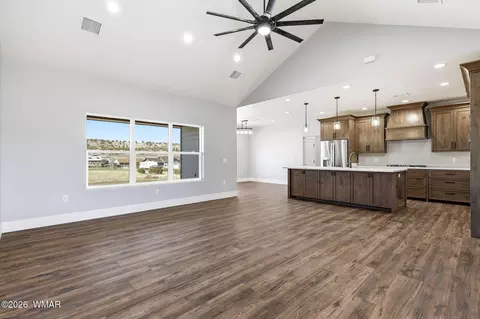 Living - 876 Marion Dr, Eagar, AZ 85925 photo 1 of 2