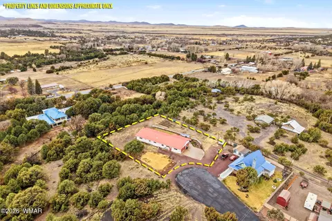 334 W 10th St, Eagar, AZ 85925 photo 3