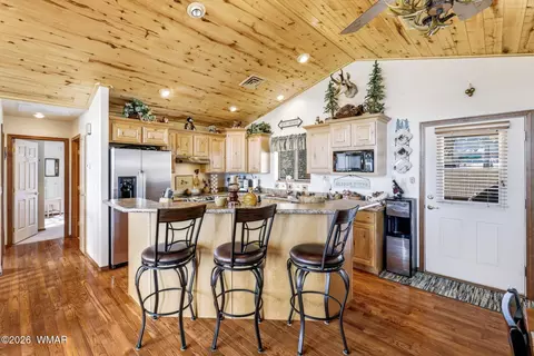 3650 Pine Rim Dr, Overgaard, AZ 85933 photo 8