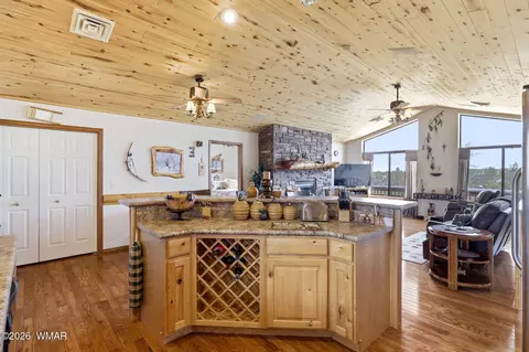 3650 Pine Rim Dr, Overgaard, AZ 85933 photo 11