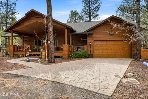2583 Greens Peak Ln, Pinetop, AZ 85935
