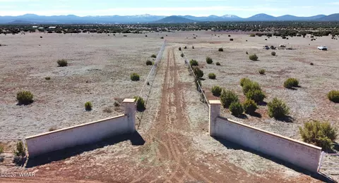 12 N3107, Vernon, AZ 85940