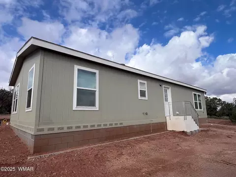 Exterior - 4129 Apache Rd, Snowflake, AZ 85937 photo 2 of 11