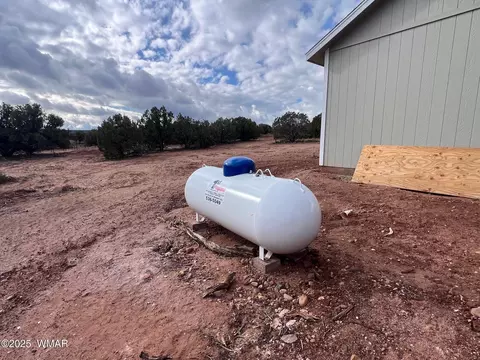 Exterior - 4129 Apache Rd, Snowflake, AZ 85937 photo 6 of 11