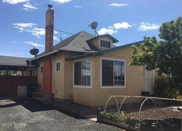 315 W Hopi Dr, Holbrook, AZ 86025