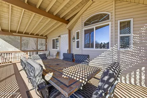 2218 Rodeo Rd, Overgaard, AZ 85933 photo 8