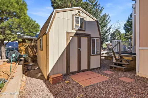 2703 Rustlers Roost, Overgaard, AZ 85933 photo 24