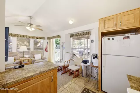 2703 Rustlers Roost, Overgaard, AZ 85933 photo 16