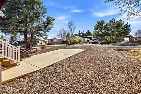 2703 Rustlers Roost, Overgaard, AZ 85933 photo 7