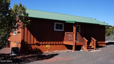 45 Co Rd, Vernon, AZ 85940