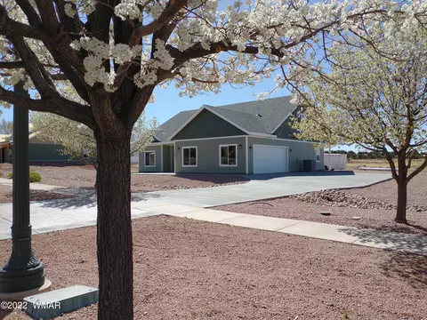 154 S Frontier Pkwy, Snowflake, AZ 85937