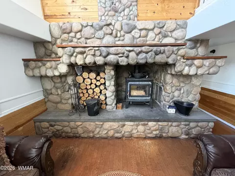 Living - 7525 E Sherwood Dr, Snowflake, AZ 85937 photo 4 of 5