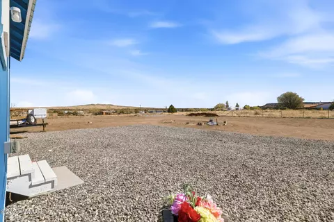 Exterior - 1601 E Becker Ln, Springerville, AZ 85938 photo 2 of 2