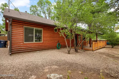 Exterior - 1875 Pine St #2, Lakeside, AZ 85929 photo 4 of 13