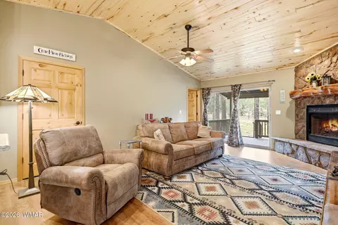 2934 Ransack Rd, Overgaard, AZ 85933 photo 9