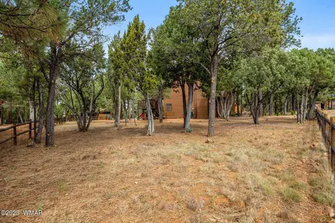 Exterior - 2276 Lindbergh Rd, Overgaard, AZ 85933 photo 4 of 12