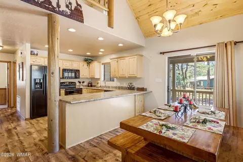 2877 Wahoo Rd, Overgaard, AZ 85933 photo 11