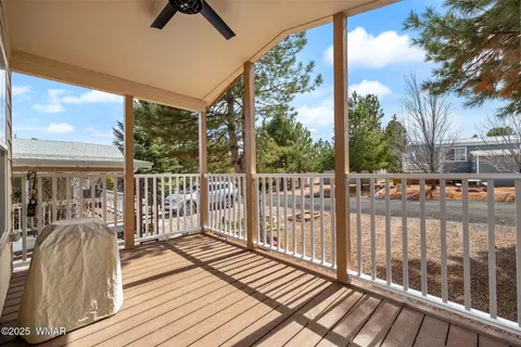2206 Wrangler Way, Overgaard, AZ 85933 photo 5