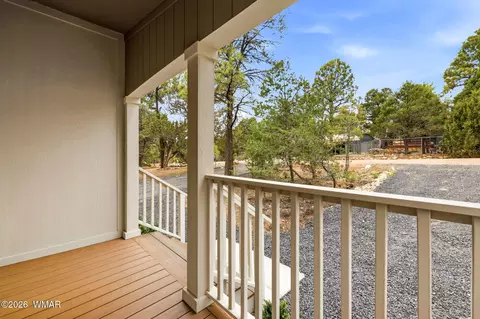 3515 Broken Arrow Rd, Overgaard, AZ 85933 photo 4