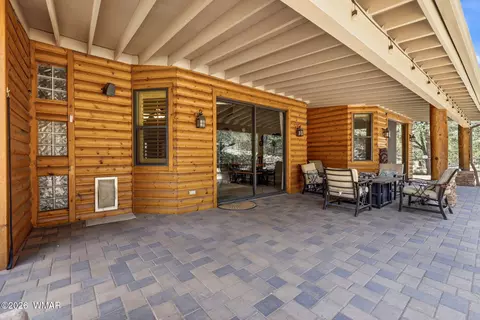 Exterior - 2236 Roundabout Way, Overgaard, AZ 85933 photo 3 of 11