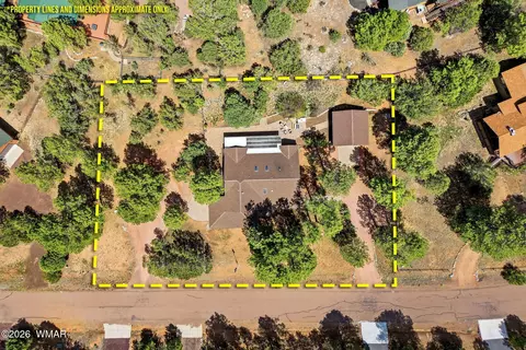 View/Area - 2236 Roundabout Way, Overgaard, AZ 85933 photo 1 of 4