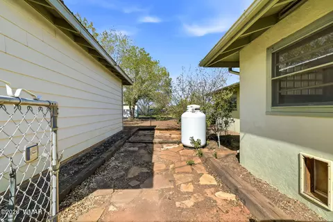 438 E Yaqui St, Springerville, AZ 85938 photo 23