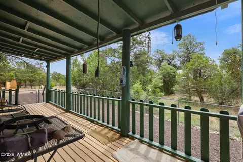 Exterior - 3566 Black Bear Run, Overgaard, AZ 85933 photo 3 of 7