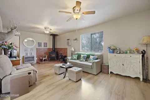 Living - 3566 Black Bear Run, Overgaard, AZ 85933 photo 1 of 1