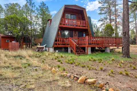 2921 Breezy Pine Dr, Overgaard, AZ 85933