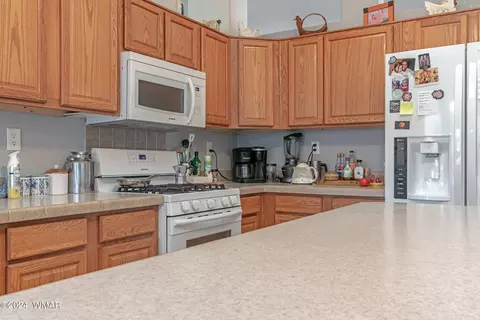 200 Timber Ridge Loop, Show Low, AZ 85901 photo 7