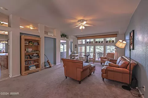 200 Timber Ridge Loop, Show Low, AZ 85901