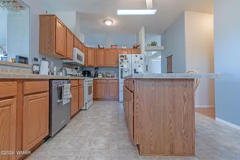 200 Timber Ridge Loop, Show Low, AZ 85901 photo 5