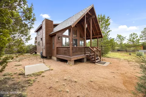 Exterior - 2741 Elk Trail Rd, Overgaard, AZ 85933 photo 3 of 16
