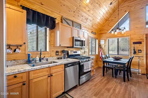 Kitchen - 2741 Elk Trail Rd, Overgaard, AZ 85933 photo 3 of 4