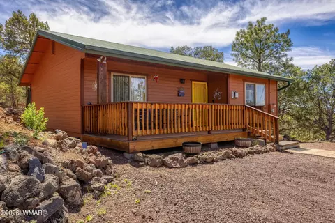 618 Vernon County Rd, Vernon, AZ 85940