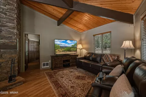 Living - 285 Box Elder, Payson, AZ 85541 photo 2 of 3
