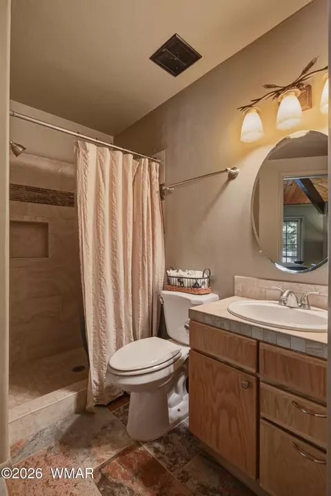 Bath - 285 Box Elder, Payson, AZ 85541 photo 1 of 2