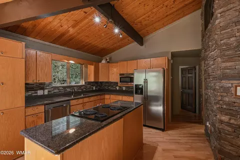 Kitchen - 285 Box Elder, Payson, AZ 85541 photo 1 of 2