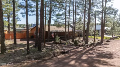 129 W Bonanza Rd, Pinetop, AZ 85935