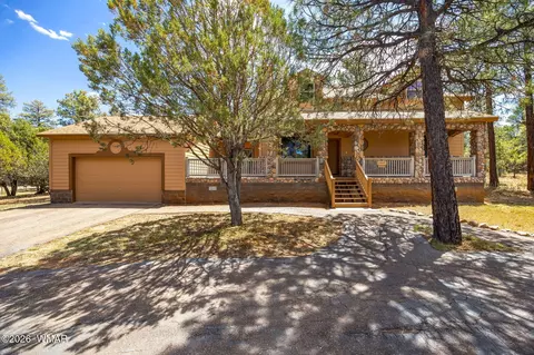 Exterior - 2937 Ransack Rd, Overgaard, AZ 85933 photo 2 of 6